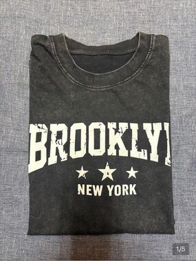 BROOKLYN NEW YORK Vintage-Style Black T-Shirt Size M NWOT